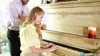 Teen Hannah Hays Does Anal on the Piano 2
